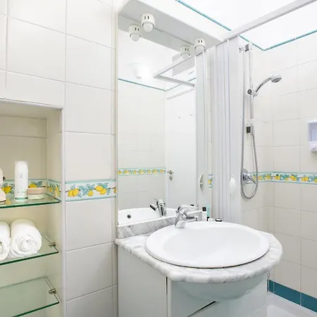 Brezza Marina-authentic Flat By The Σορέντο