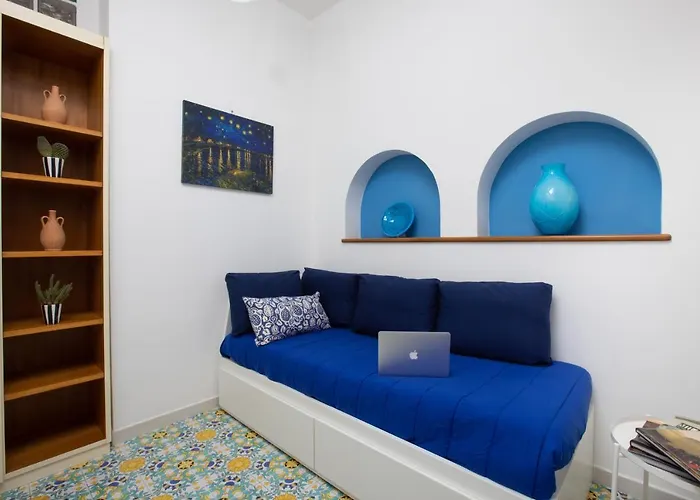 Holiday home Brezza Marina-Old *