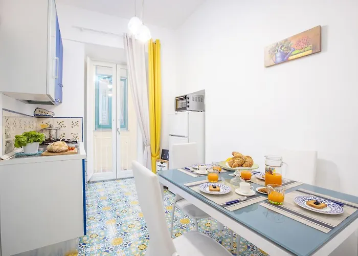 Brezza Marina-authentic Flat By The *