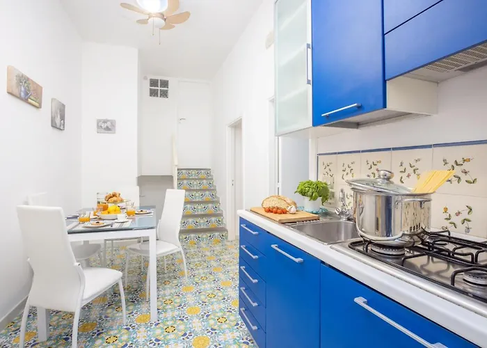 Brezza Marina-authentic Flat By The Sorrento